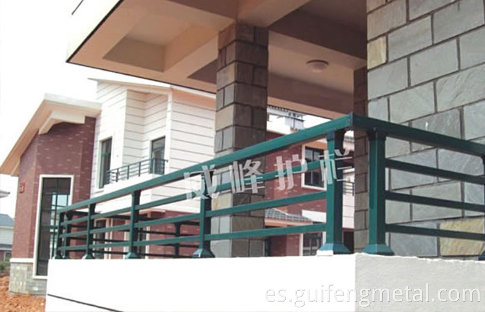 Reja Grille
